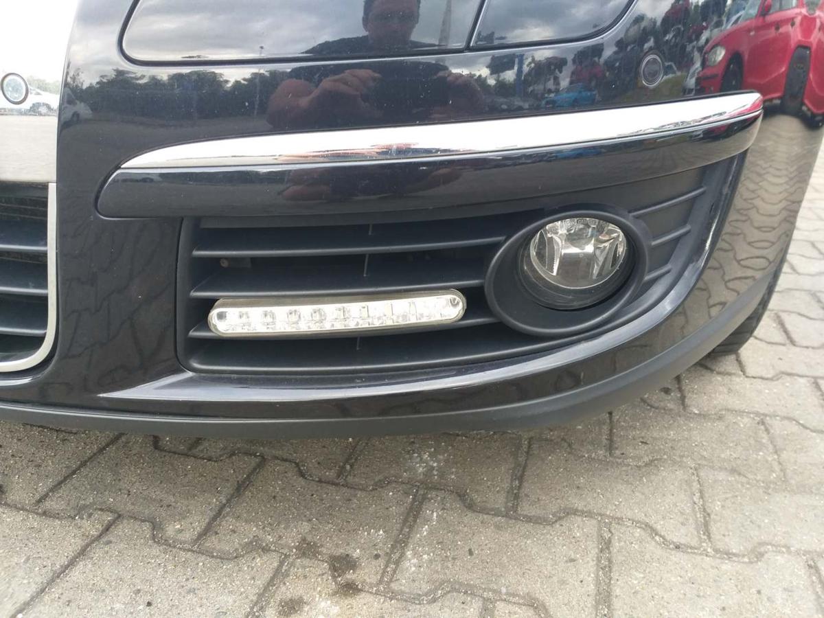 VW Jetta 1K2 original Stoßstange Stossfänger vorn LC9X Deepblack Bj.2009